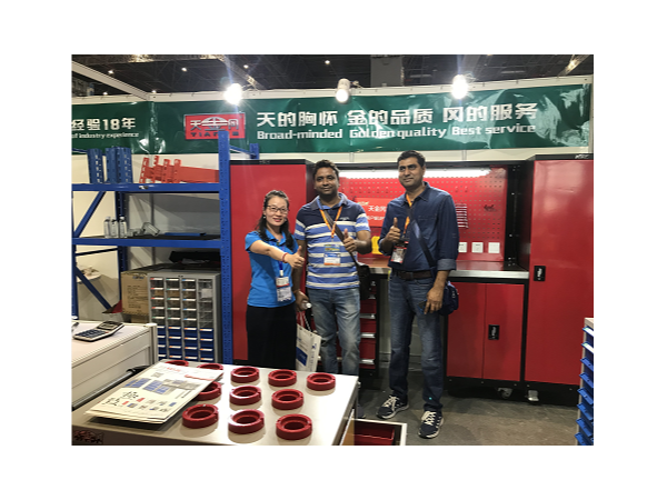 天金岡工具柜亮相上海國(guó)際五金展，助陣五金行業(yè)發(fā)展風(fēng)向標(biāo)！