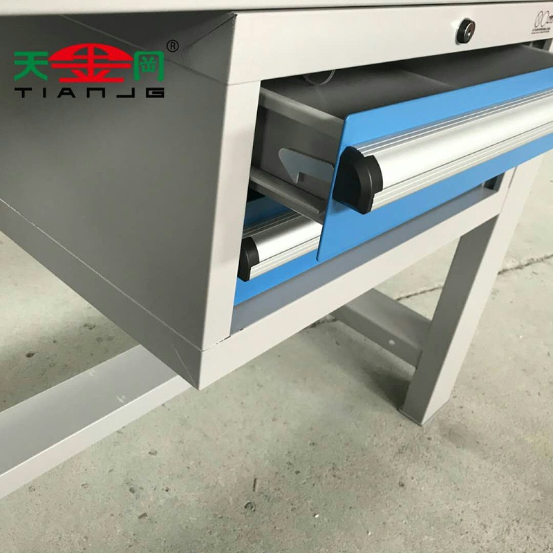 鉗工工作臺(tái)廠家