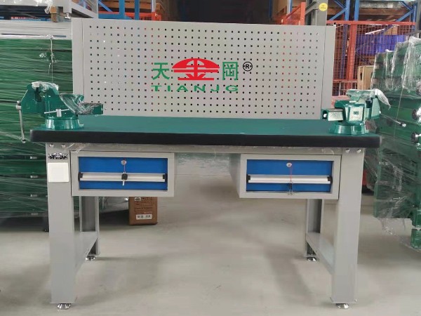 鉗工工作臺比普通工作臺好在哪里？[天金岡]