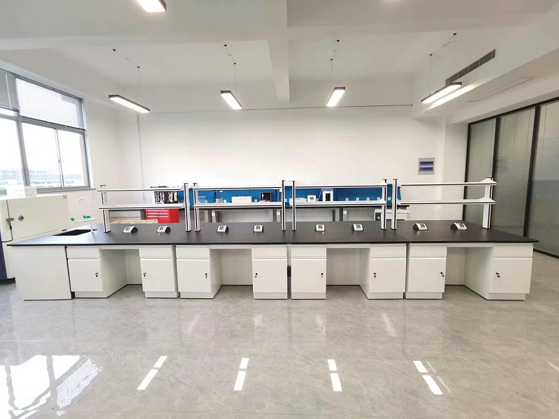 實(shí)驗(yàn)室實(shí)驗(yàn)臺(tái)