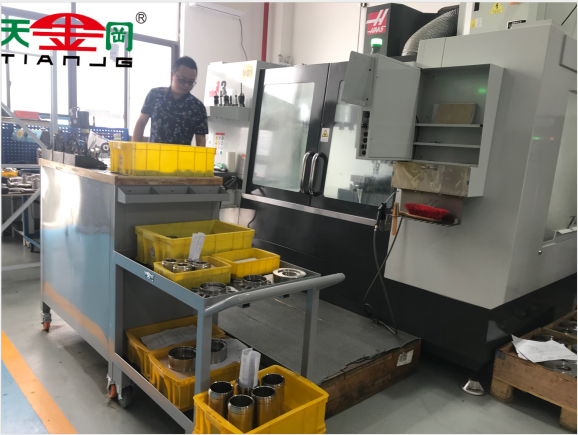 合肥貨架工具柜哪家好，如何選擇？[天金岡]